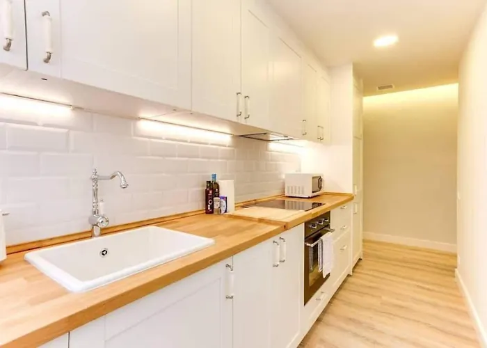 Bright 2bdr In Trendy Gracia