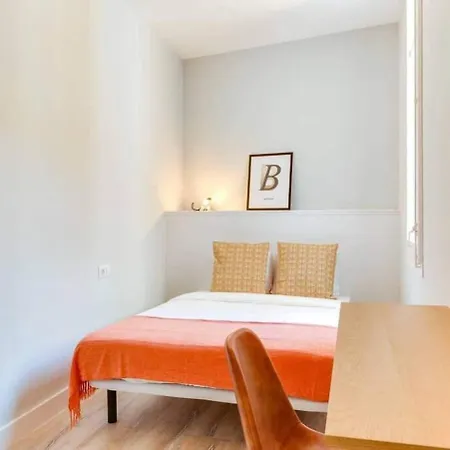 Bright 2bdr In Trendy Gracia Apartment