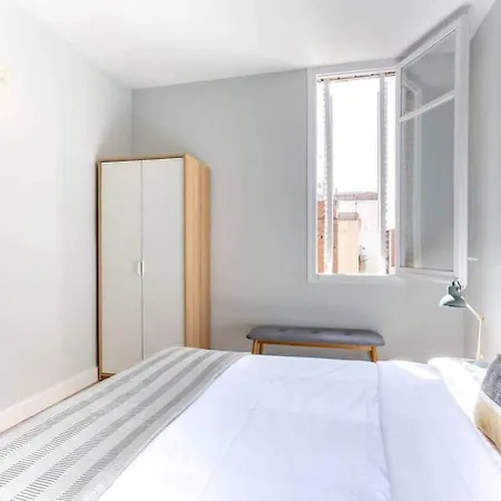 Bright 2bdr In Trendy Gracia Apartment *